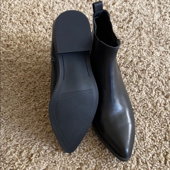 Booties - Picture 4 of 4